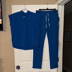 Figs Blue Women's Track Pants and Top Set